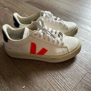 Veja Sneakers